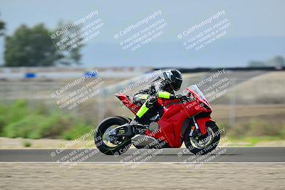 media/Apr-18-2025-TrackDaz (Fri) [[45f5874c44]]/B Group/Session 2 (Turn 7)/